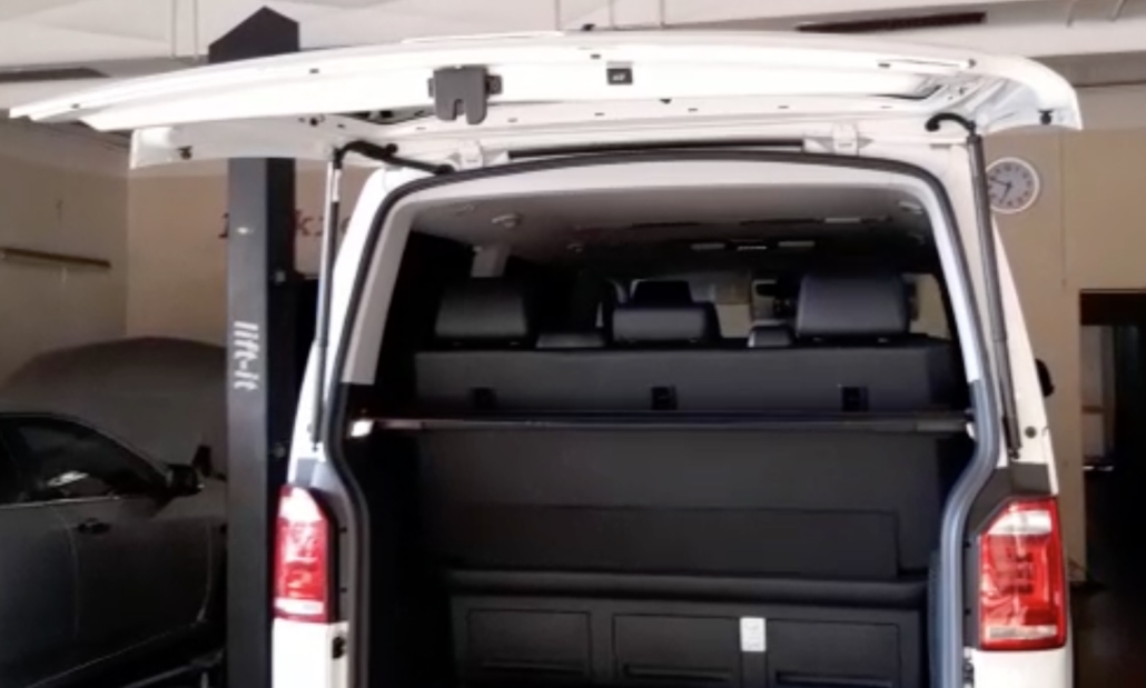 VW Touran 5T elektrische Heckklappe / Gepäckraumklappe Nachrüstpaket